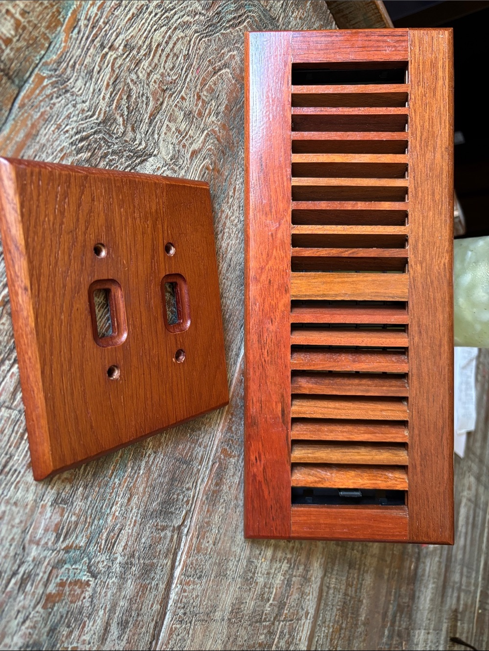 Wooden Floor/Register Vent Cover - Rich Brown